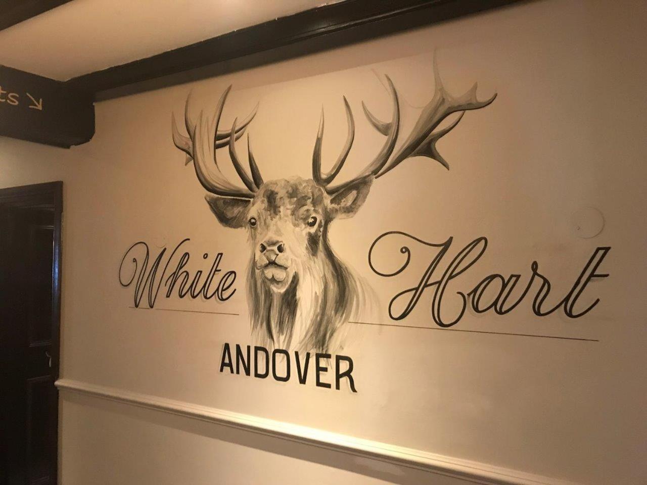 White Hart, Andover By Marston'S Inns Buitenkant foto