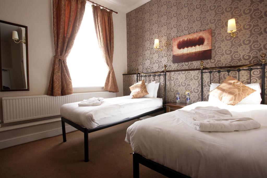 White Hart, Andover By Marston'S Inns Buitenkant foto